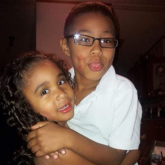 Meet your Posher, Ezar - Picture 1 of 1